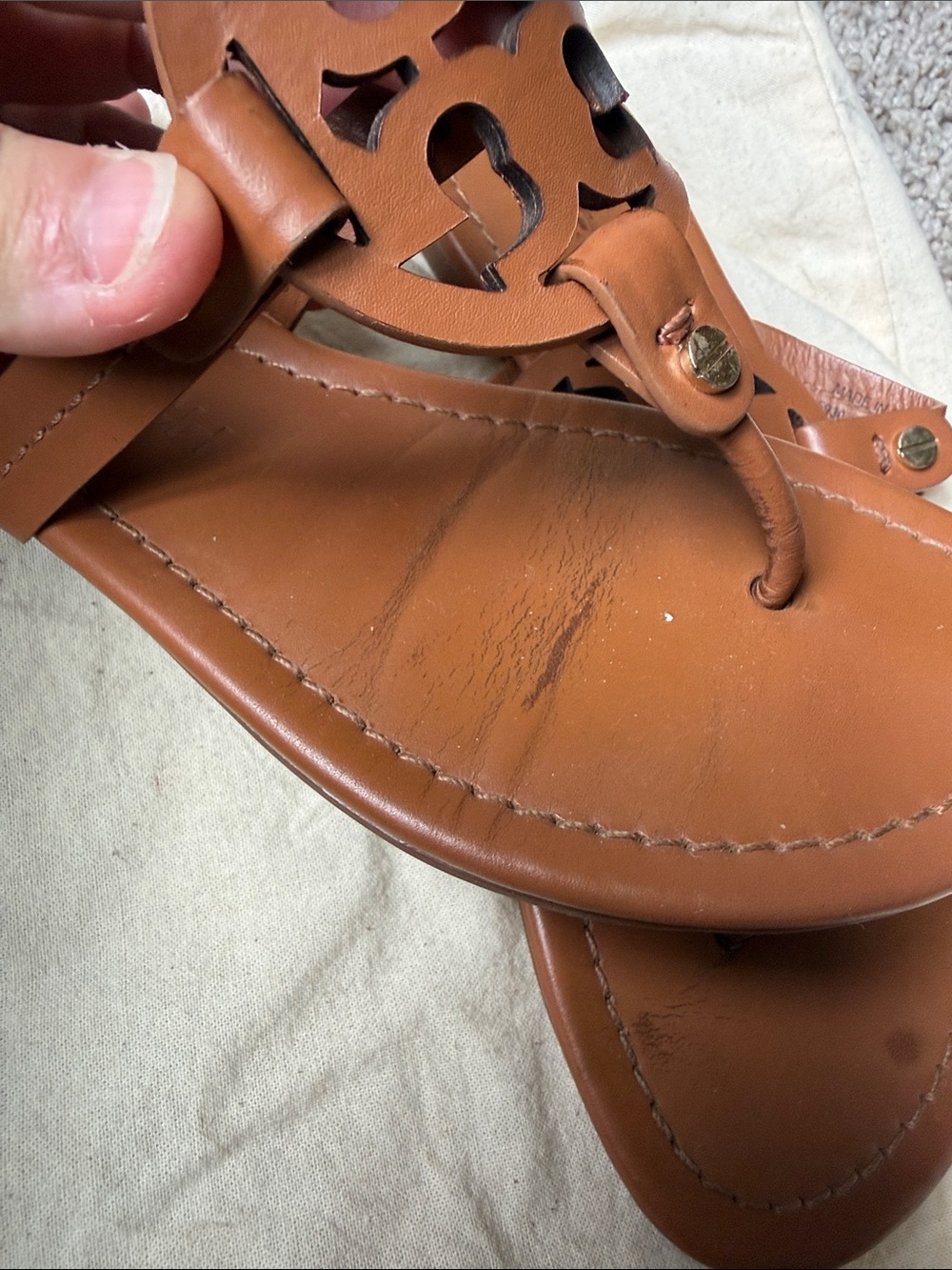 Tory Burch Brown Leather Logo Thong Sandals - Picture 4 of 6